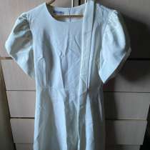 Продам белую платью состояние 10/10 размер 48, в Якутске