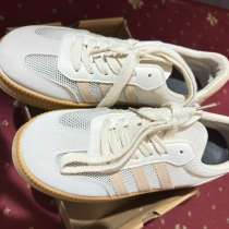 Кроссовки кеды женские, в Сочи