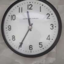 Продам часы уличные “Стрела” Размер диаметр 40 см. В отлично, в Санкт-Петербурге