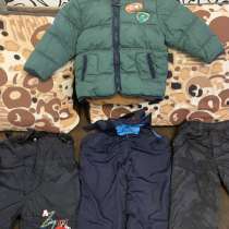 Куртка осень детская 2 шт 92-98р, штаны тёплые очень 3 шт, в Пскове