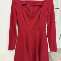 Платье женское, в Комсомольске-на-Амуре