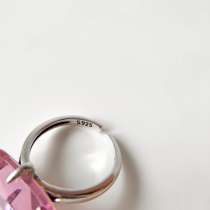 Кольцо серебряное с цирконом, в г.Москва