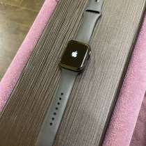Умные часы Apple Watch Series 5, 44mm, серый космос, в Мытищи
