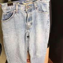 Джинсы levi’s, в Омске