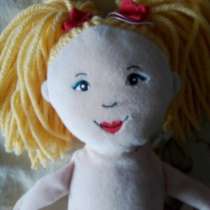 Куколка из ткани, в Москве