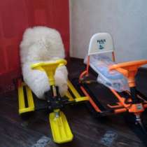 детскую коляску, в Омске