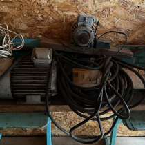 Мотор, в Боброве