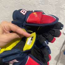 Перчатки, в Майкопе