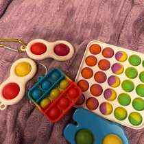 Поп ит, в Москве