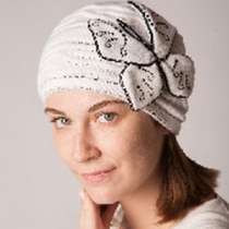 Женская трикотажная шапка модель 417а, в Москве