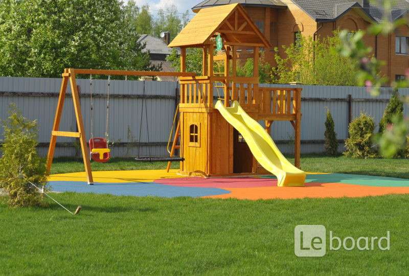 Детская площадка для дачи. Детская площадка на дачном участке. Игровая площадка на даче. Земельной участок под детскую площадку. Настил на детскую площадку на даче.