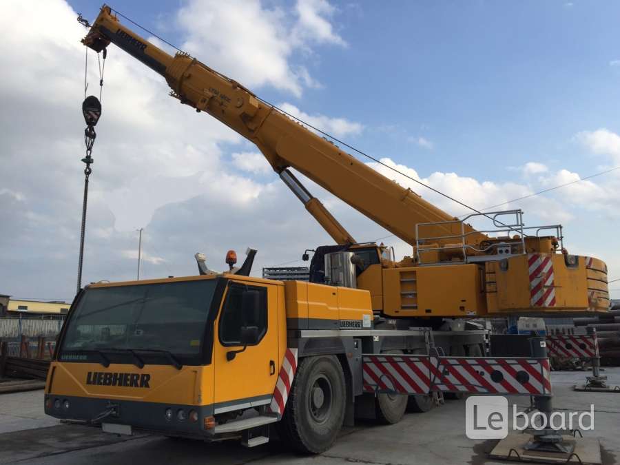 Нашел автокран. Кран Liebherr 1200.5-1. Автокран Либхер LTM 1200. Либхер ЛТМ 1200/1. Liebherr LTM 1200 Россия.